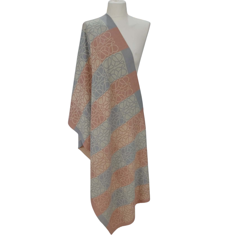 Szal z wełny merino – ciepło, styl i naturalna elegancja (W-149)