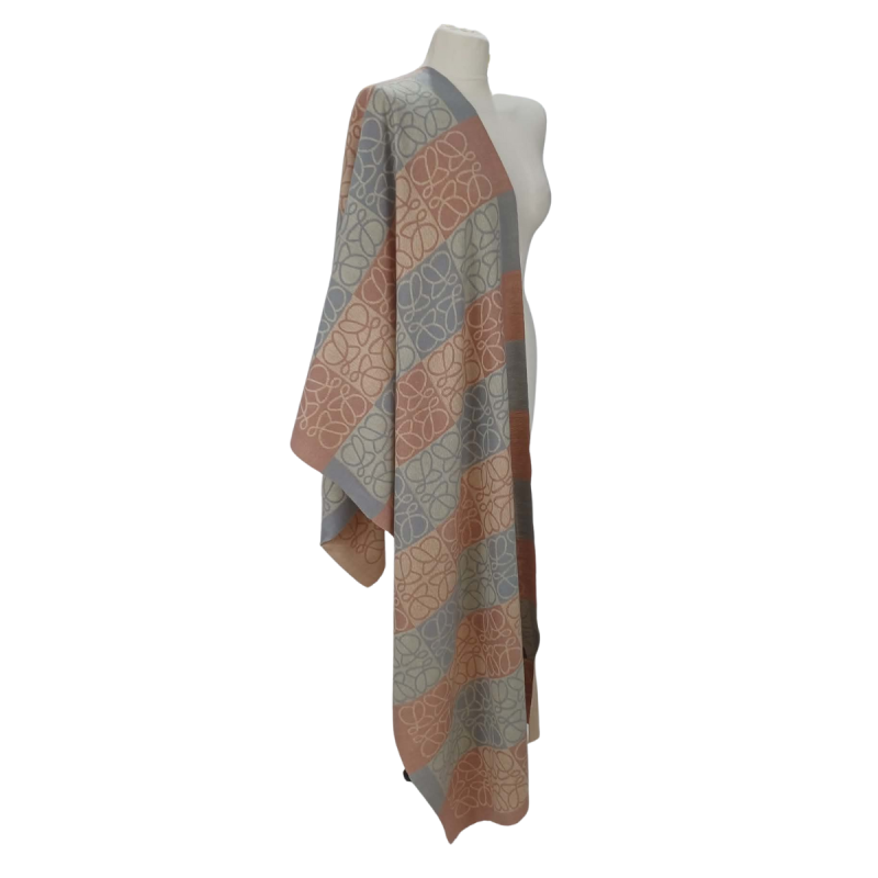 Szal z wełny merino – ciepło, styl i naturalna elegancja (W-149)