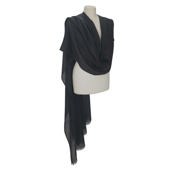 Duży szal z mieszanki wełny merino i jedwabiu – lekki i cienki jak pashmina ( W-75)