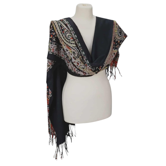 Szal z wełny merino – elegancja w pakistańskim stylu ( W-136)