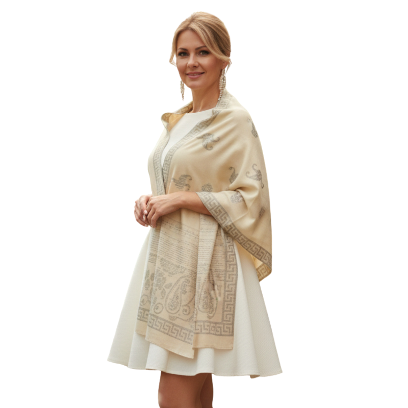 Szal z pashminy- jasny beż ze złotym zdobieniem (P-105)