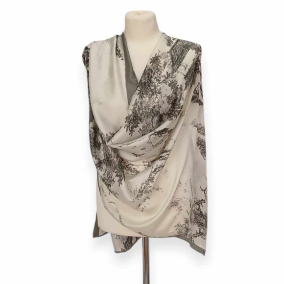 Szal z jedwabiu naturalnego z dodatkiem jedwabnego poliestru (JP-114)