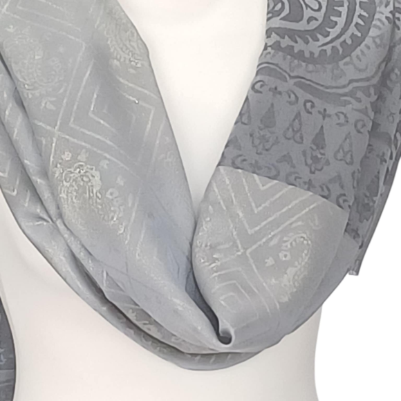 Szal z jedwabiu naturalnego Banarasi  (JE-140)