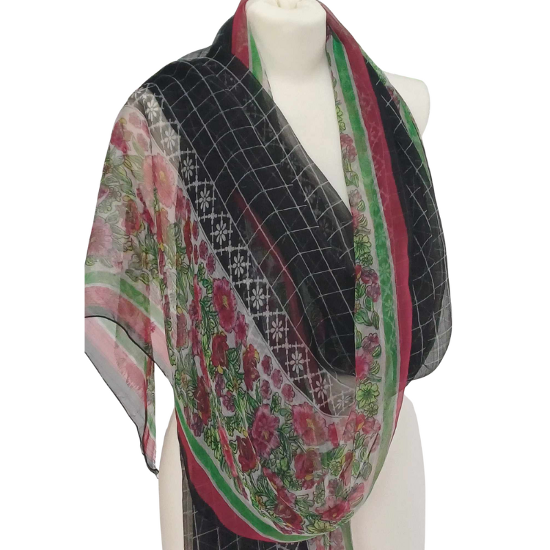 Szal z szyfonu jedwabnego, niezwykle cienki i zwiewny ( SZYF-9)