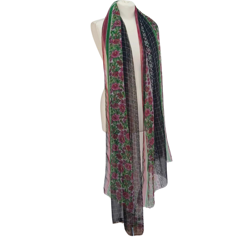 Szal z szyfonu jedwabnego, niezwykle cienki i zwiewny ( SZYF-9)