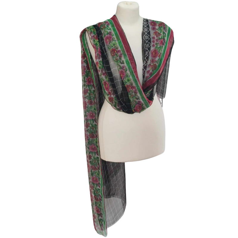 Szal z szyfonu jedwabnego, niezwykle cienki i zwiewny ( SZYF-9)