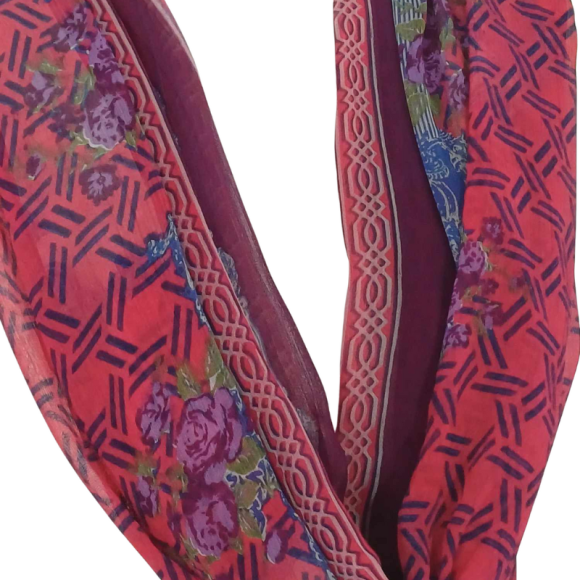 Szal z szyfonu jedwabnego, niezwykle cienki i zwiewny ( SZYF-8)