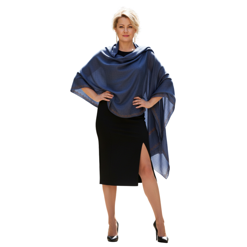 Szal wełniany merino z piękną bordiurą z mieniących kryształków (W-89)