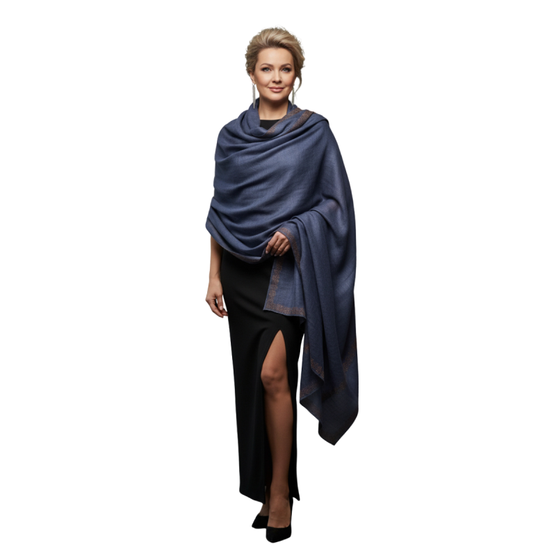 Szal wełniany merino z piękną bordiurą z mieniących kryształków (W-89)