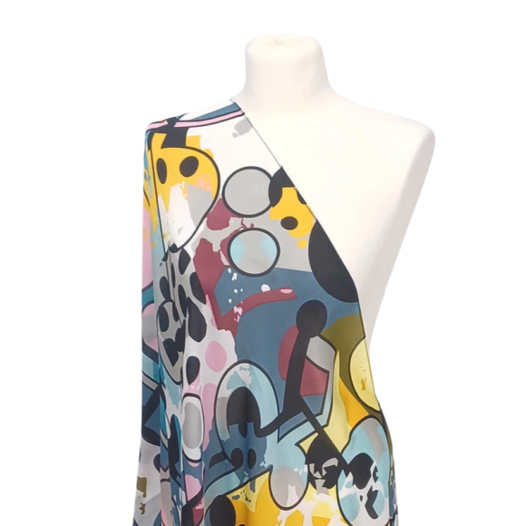 Szal z jedwabnej satyny (J-130)