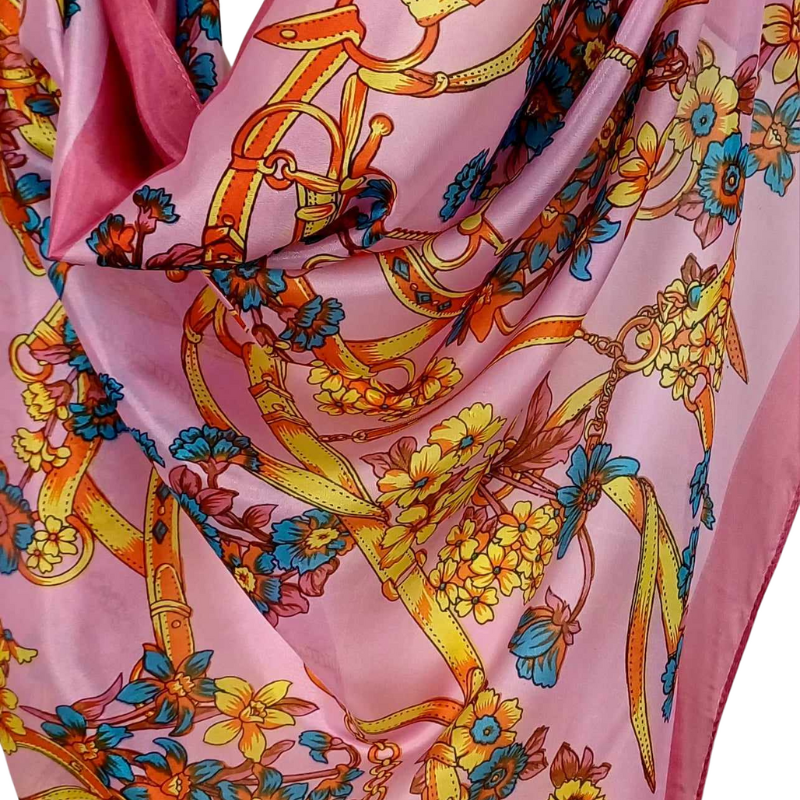 Szal - Jedwabny poliester z pięknym nadrukiem (JP-115)