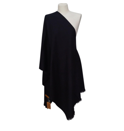 Szal z wełny jagnięcej – elegancka klasyka (W-51)