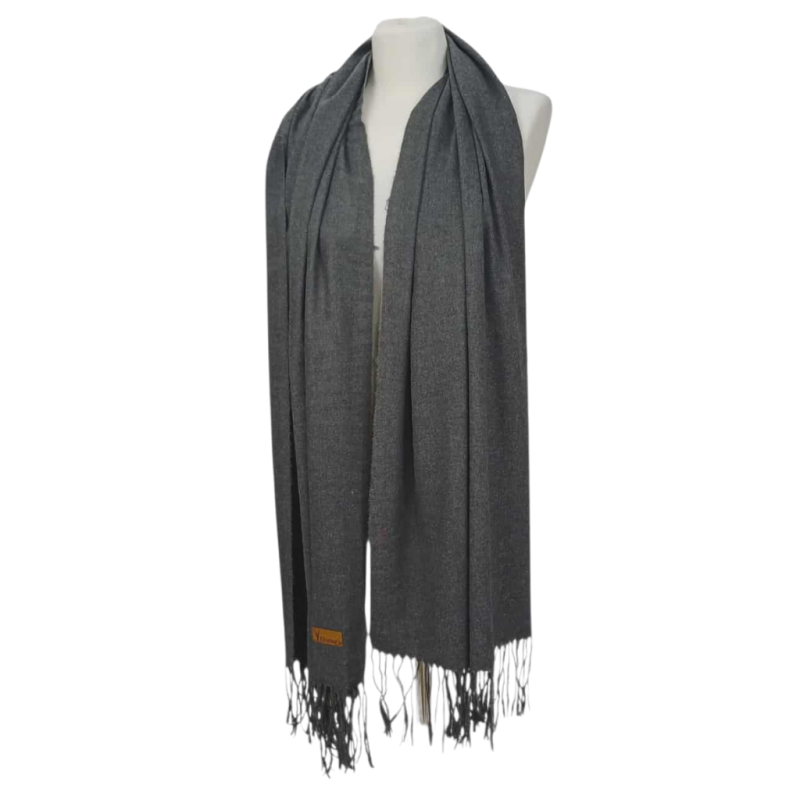 Szal z wełny króliczej z Pakistanu ( W-93 )