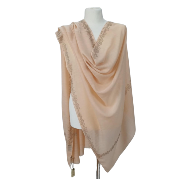 Szal wełniany merino z piękną bordiurą z mieniących kryształków ( W-85)