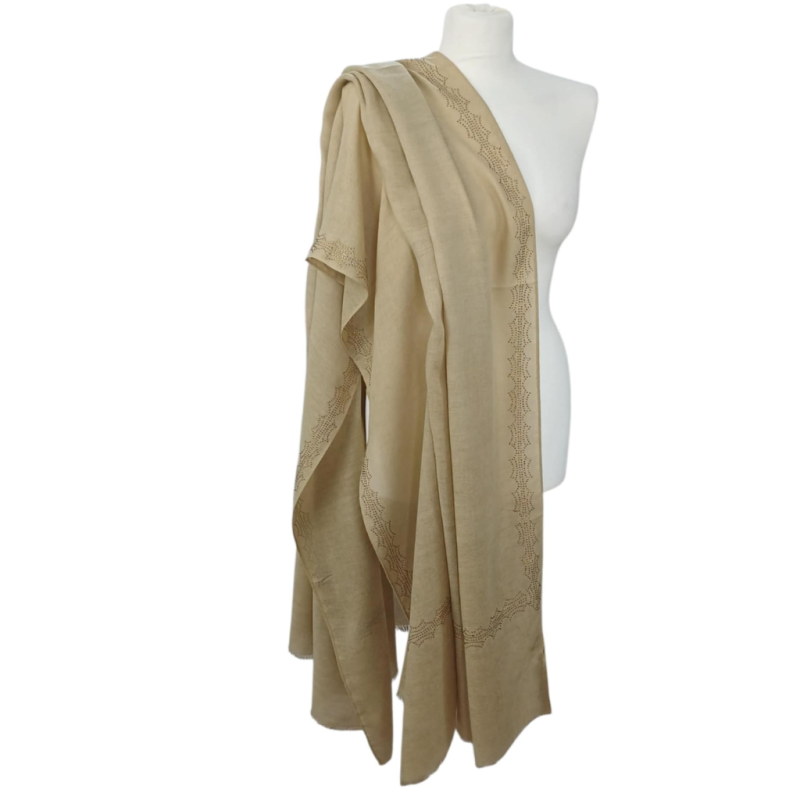 Szal wełniany merino z piękną bordiurą z mieniących kryształków (W-82)