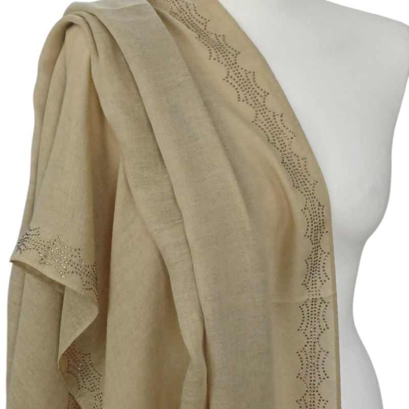 Szal wełniany merino z piękną bordiurą z mieniących kryształków (W-82)