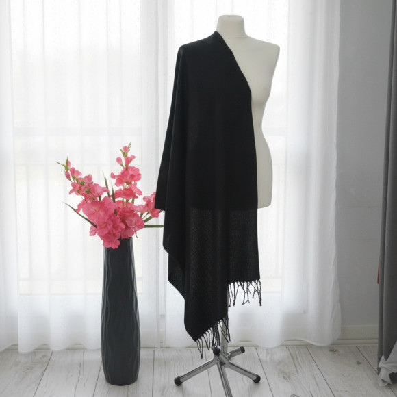 Elegancki szal z angory (wełny króliczej)  (W-92)